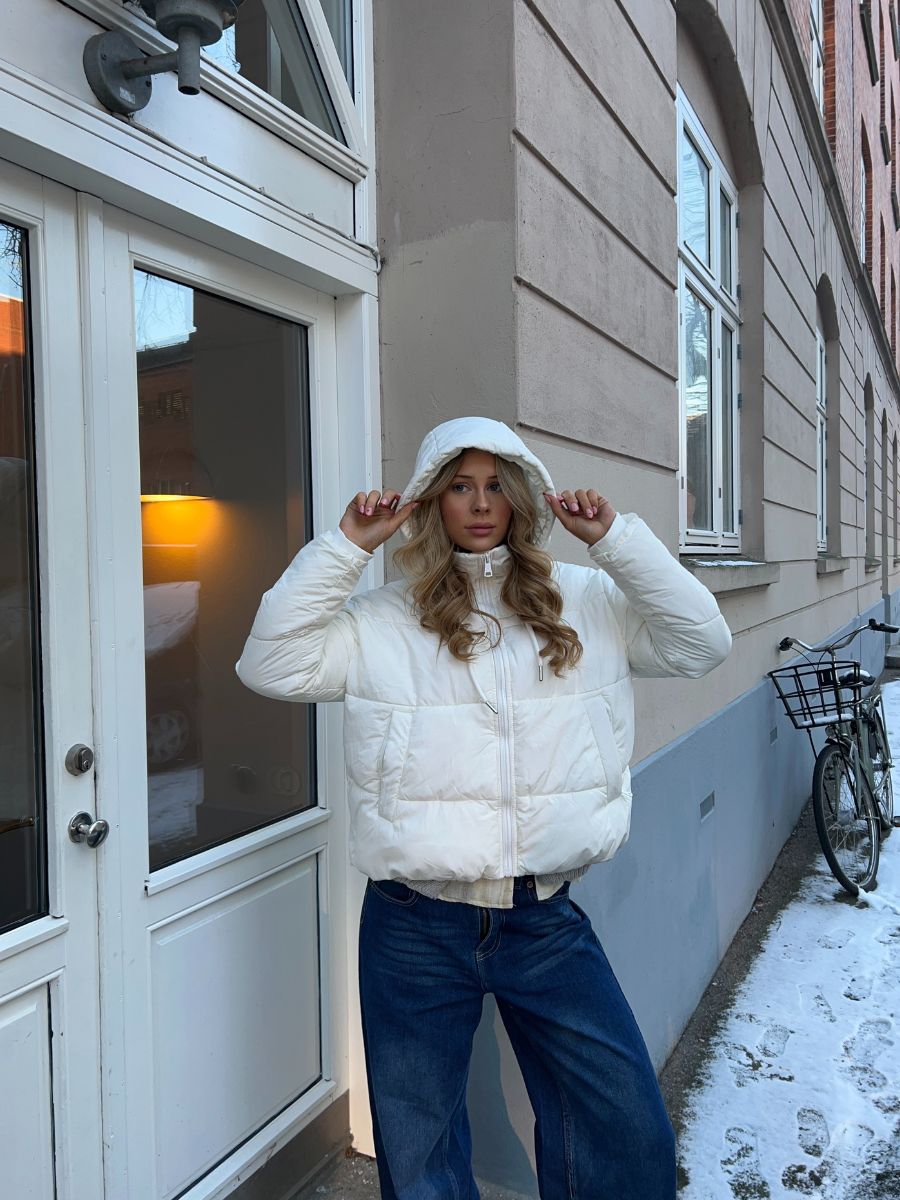 Aijo puffer jacket - White