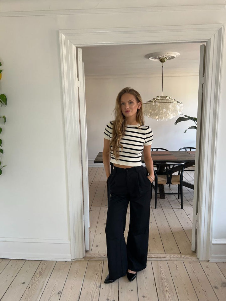 Asta t-shirt - Black