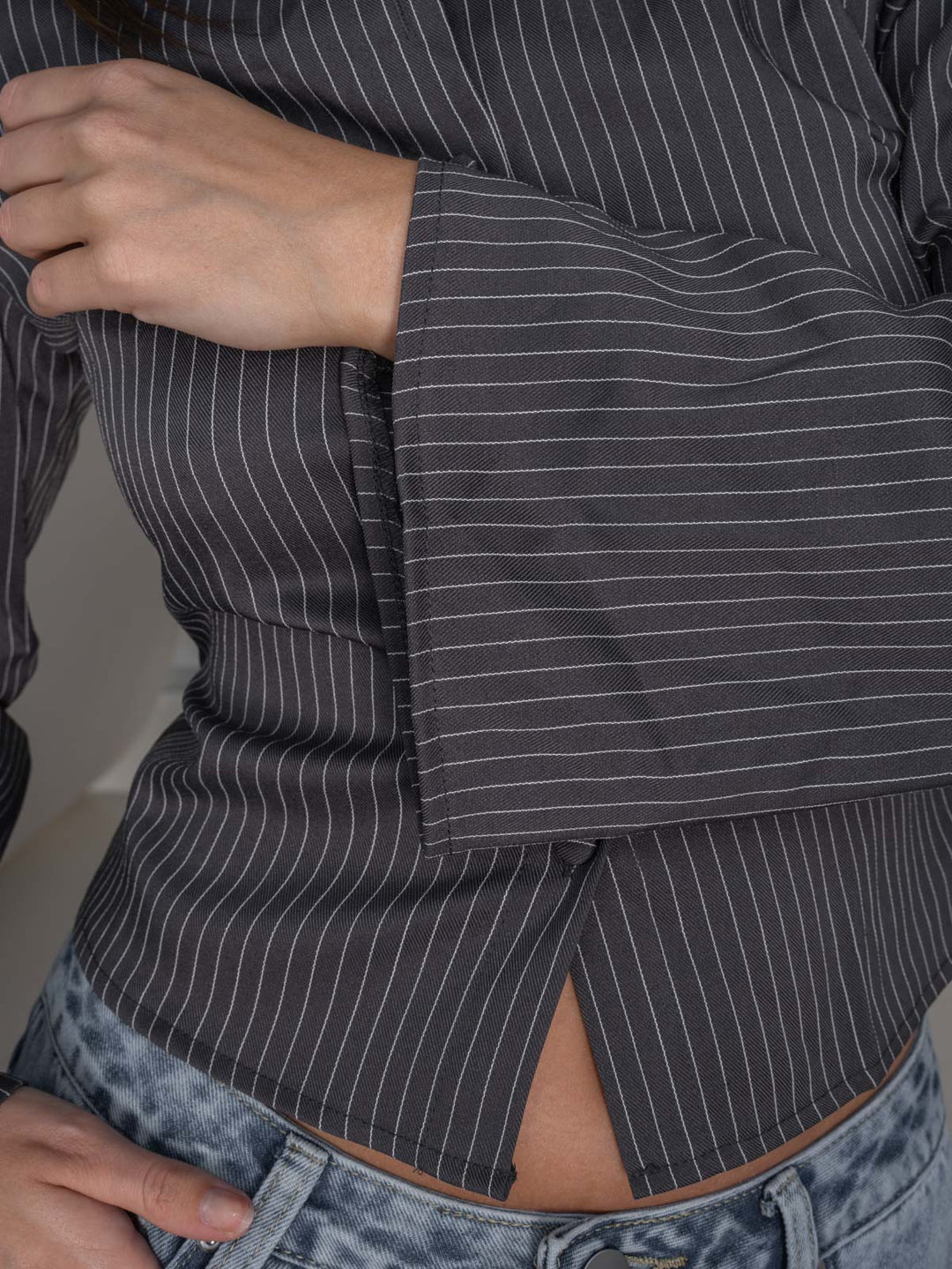 Alicia fitted shirt - Grey/Black