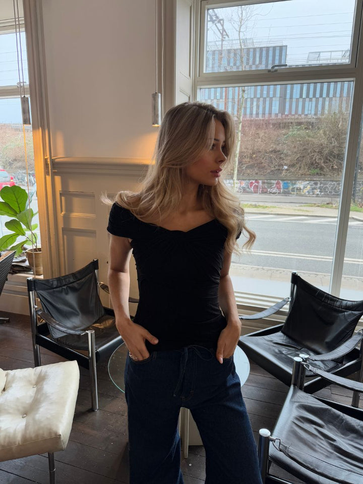 Ellie top - Black
