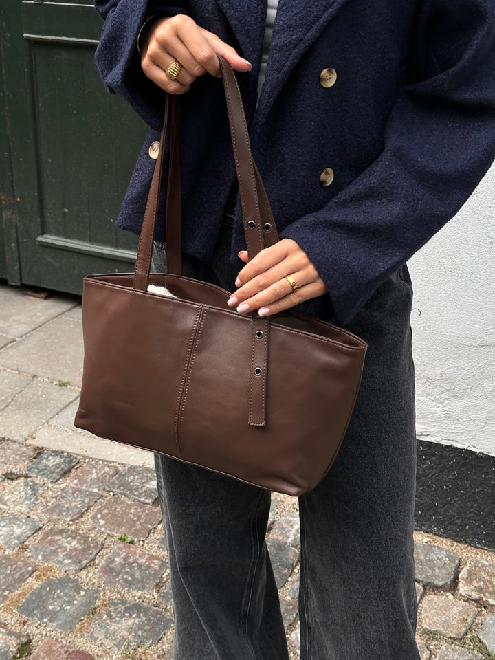 Ingrid shoulder bag - Dark brown