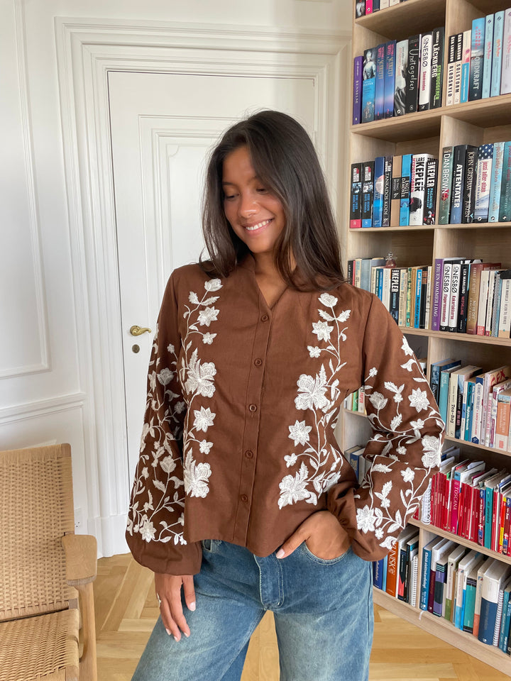 Emma balloon sleeve shirt - Dark brown