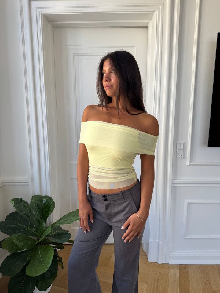 Silva mesh off-shoulder top - Light yellow