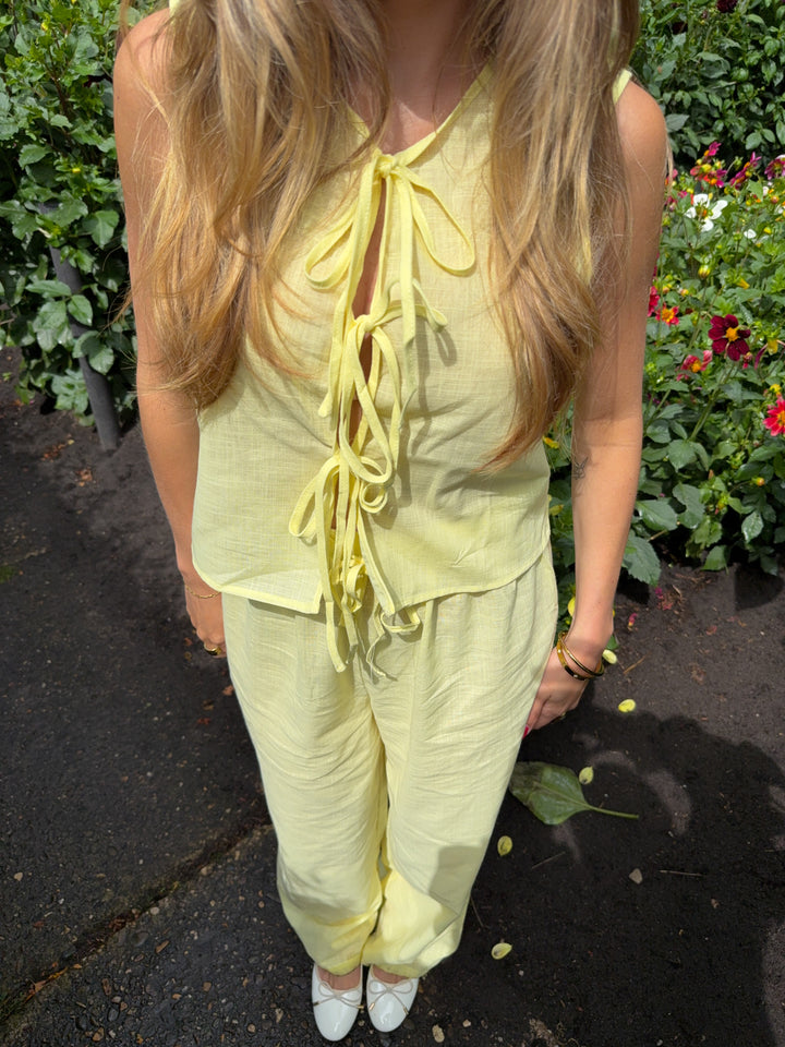 Elva linen vest - Light yellow