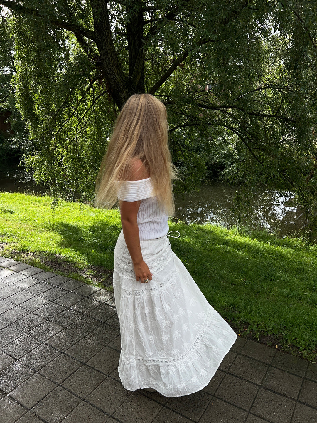 Kaya lace maxi skirt - White