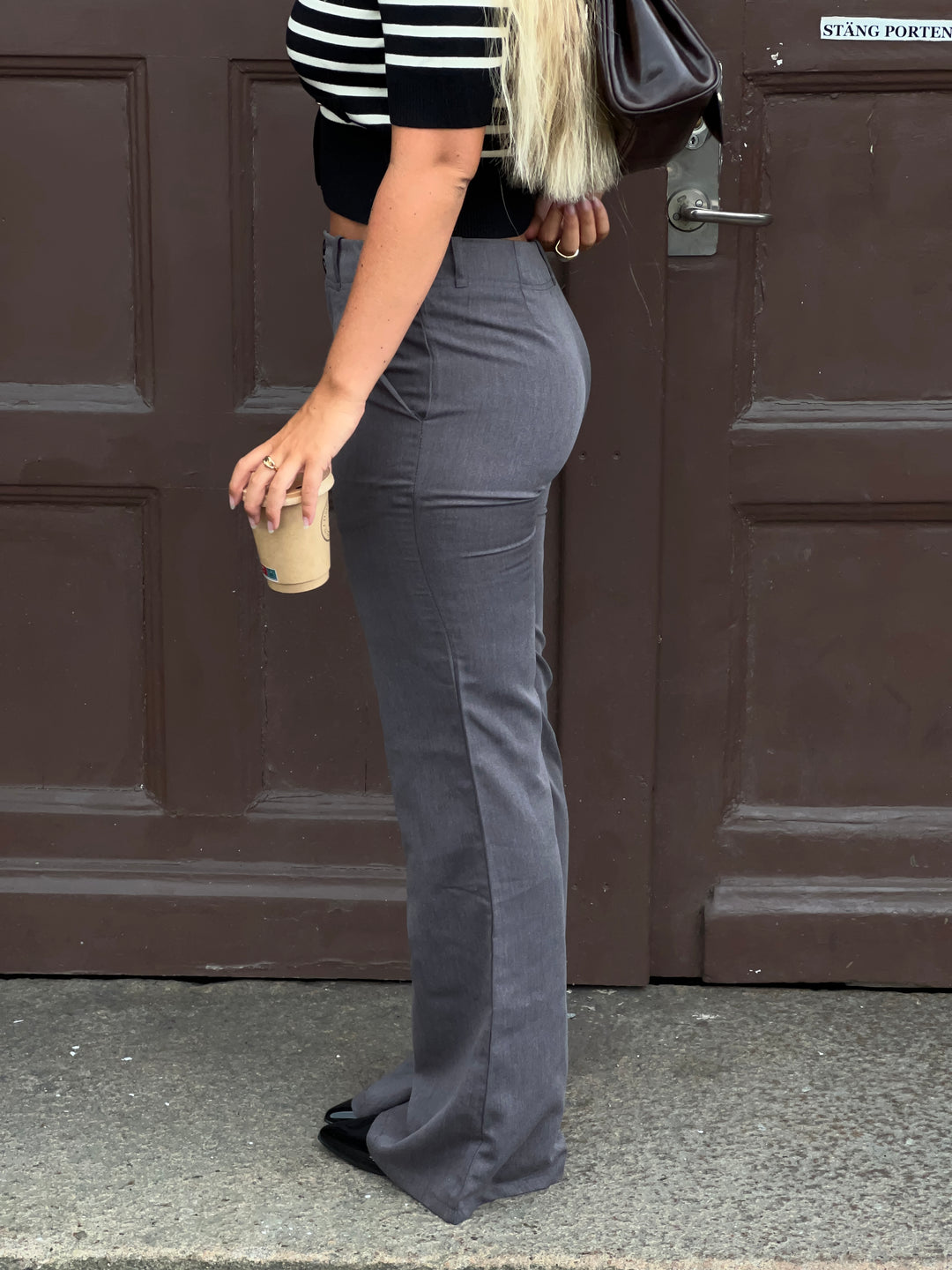 Lucy low waisted suit pants - Grey