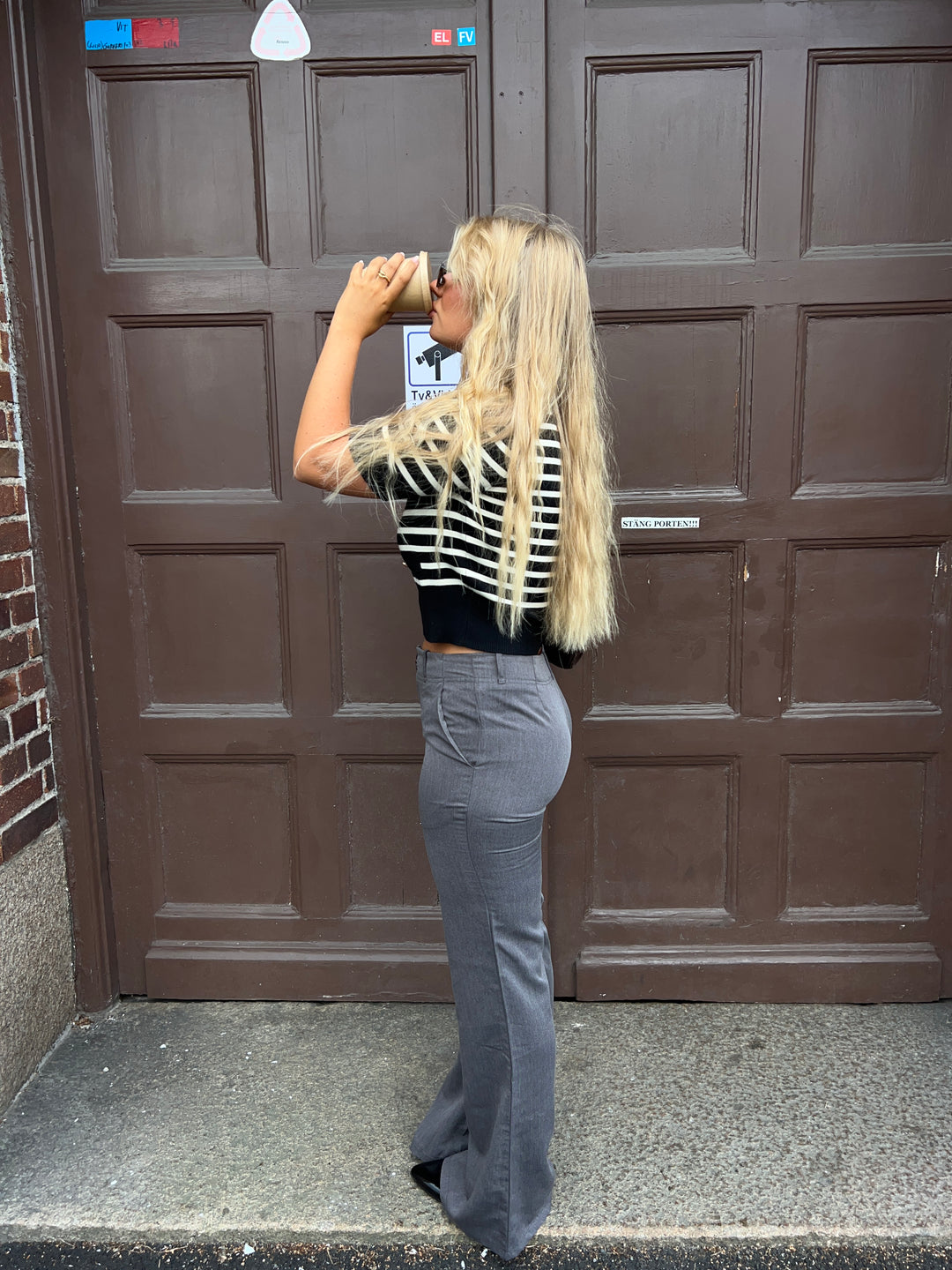 Lucy low waisted suit pants - Grey