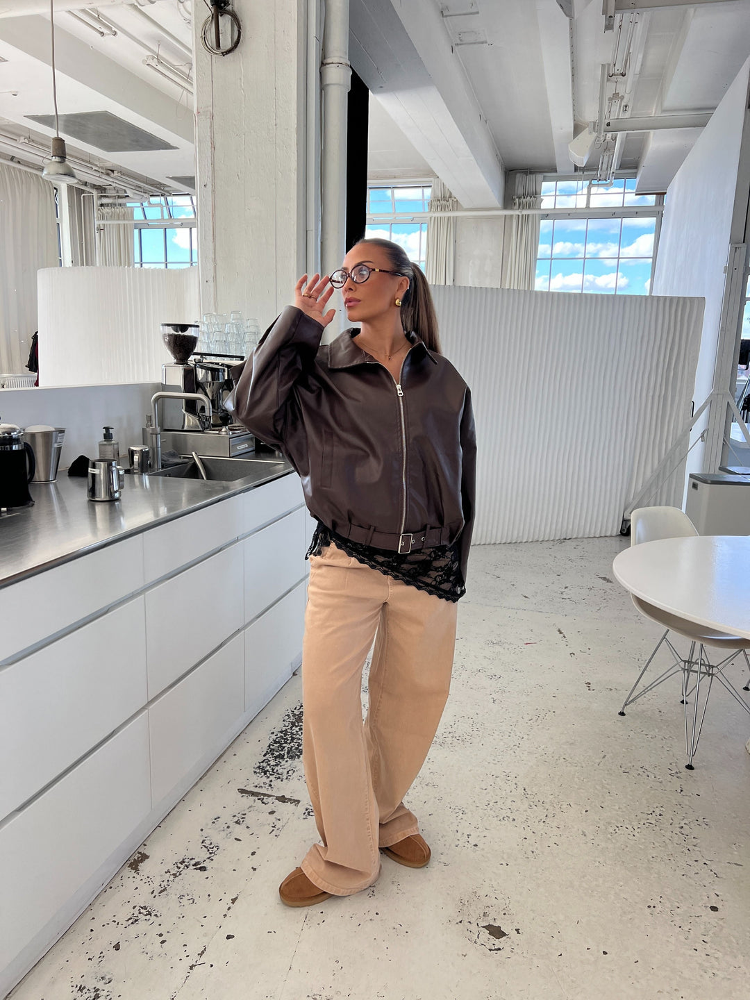 Tova buckle pu jacket – Dark brown