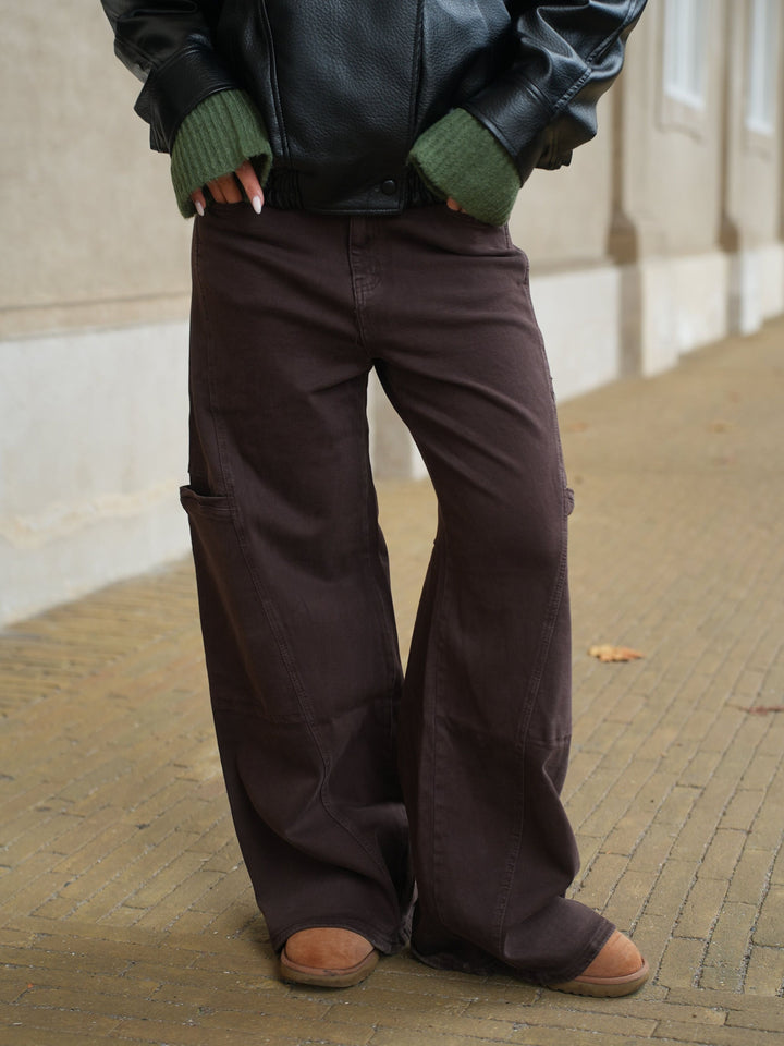 Althea Pocket Jeans - Brown