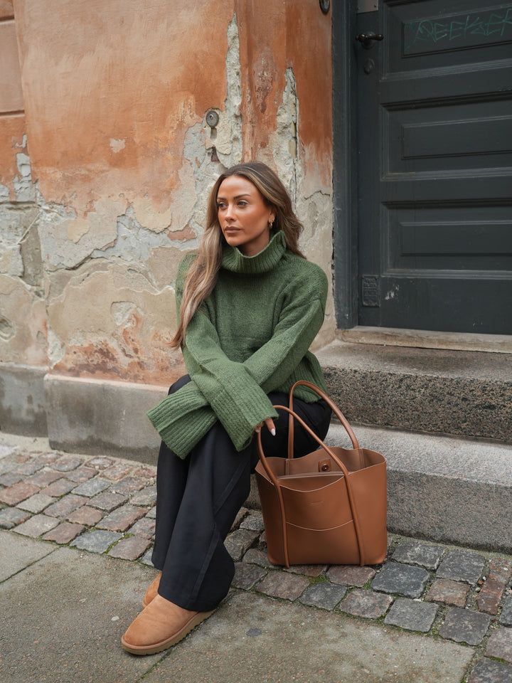 Elly High Neck Knit - Dark green