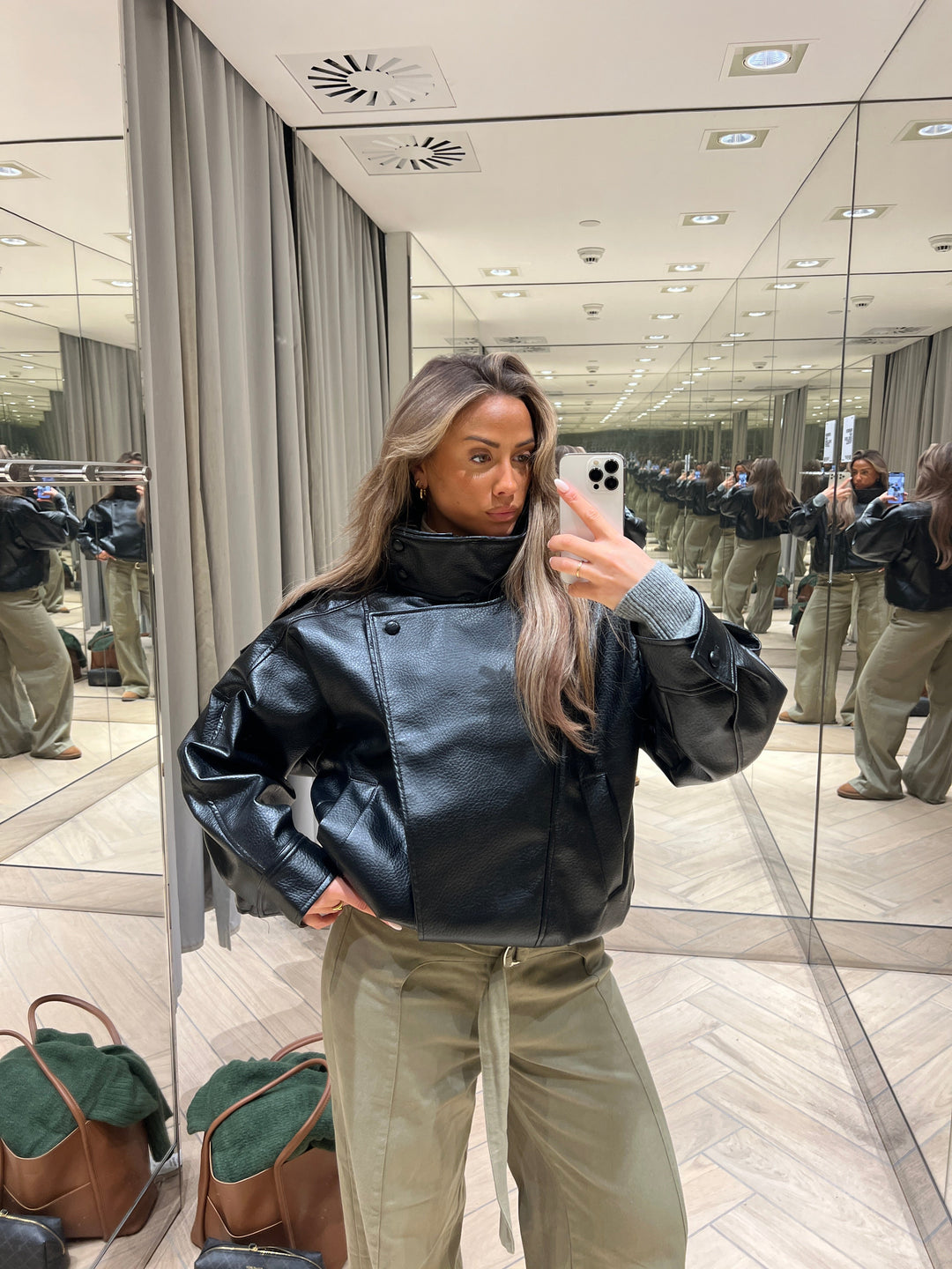 Linea Pu High Neck Jacket - Black