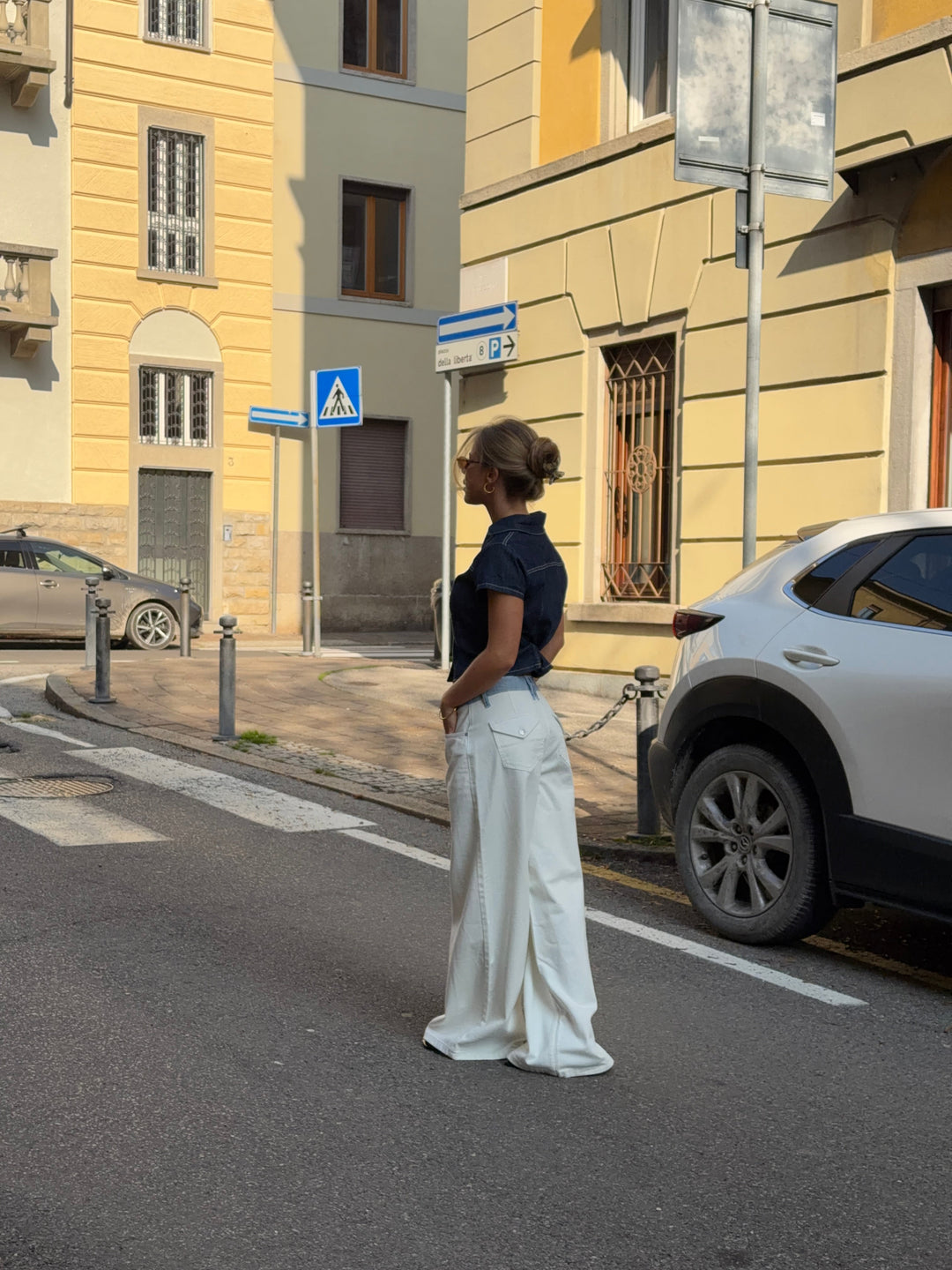 Bjørk striped low-waisted loose jeans - White/Blue