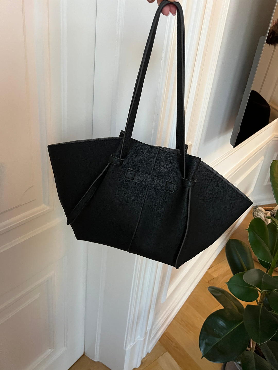 Lucia shoulder bag - Black