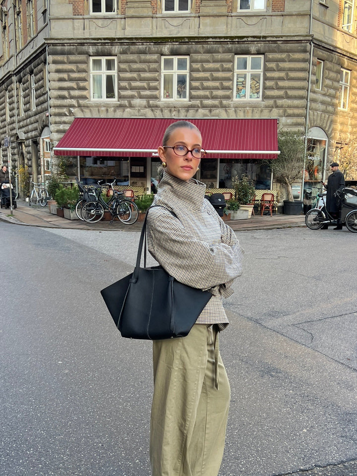 Lucia shoulder bag - Black