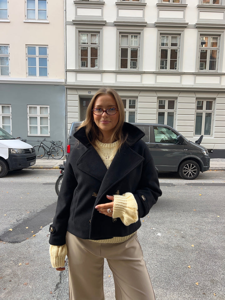 Kelly short coat - Black