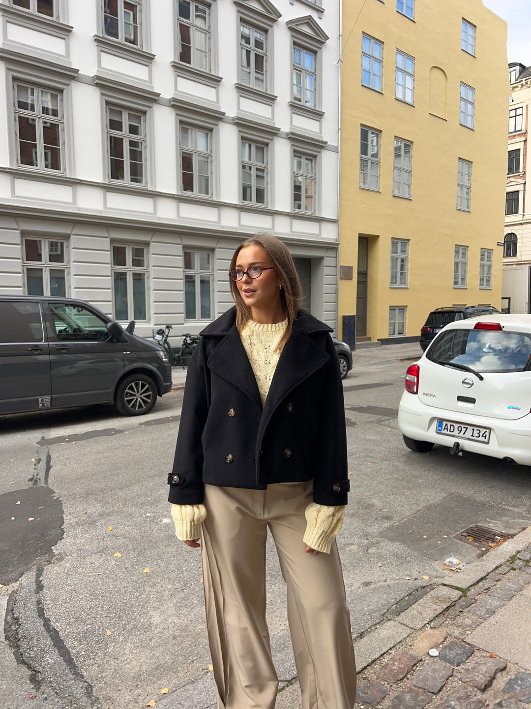 Kelly short coat - Black