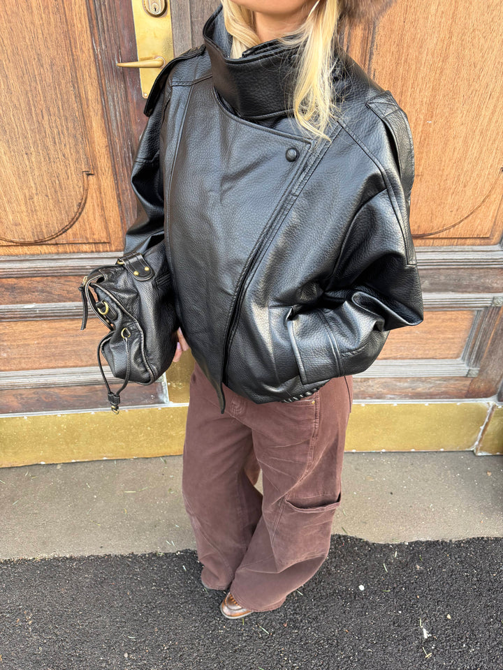 Linea Pu High Neck Jacket - Black