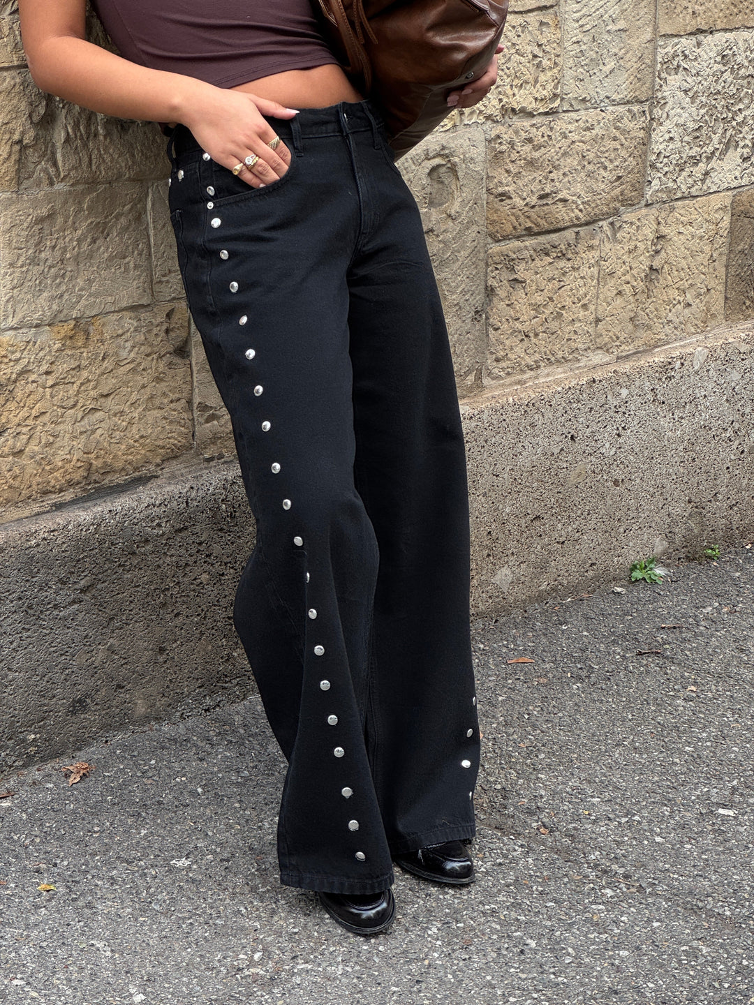 Gyda studded loose jeans - Black