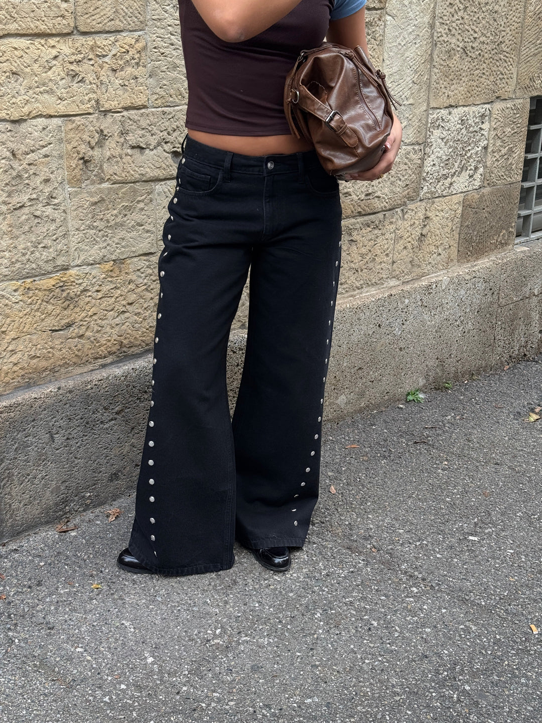 Gyda studded loose jeans - Black