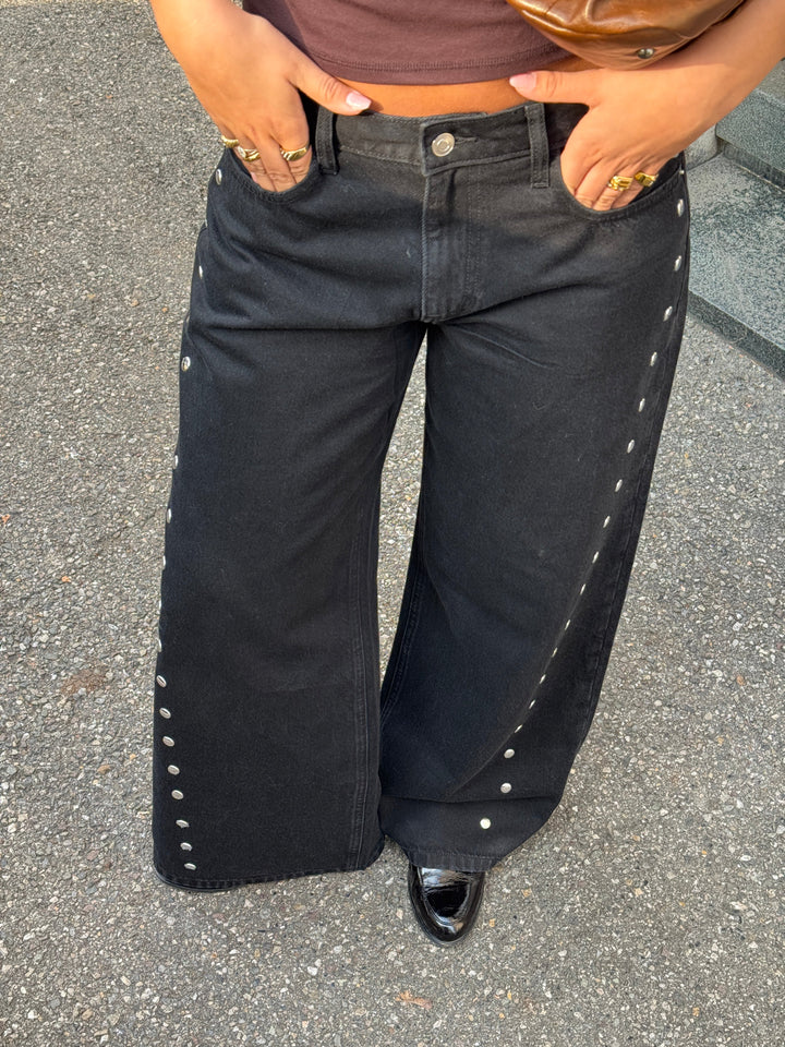 Gyda studded loose jeans - Black