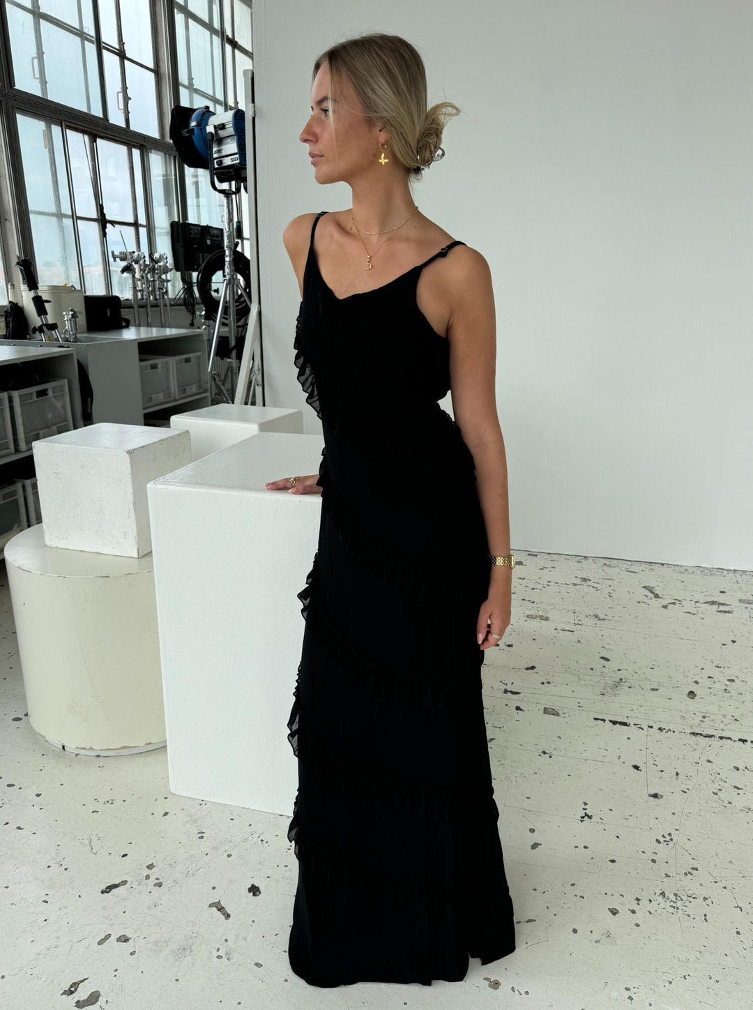 Rie Maxi-Rüschkleid - Schwarz