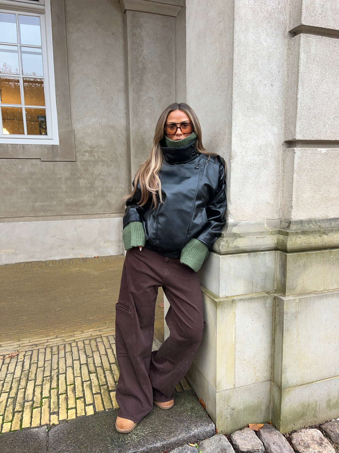 Linea Pu High Neck Jacket - Black