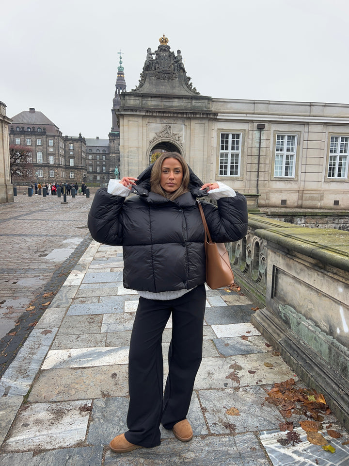 Ellinor Puffer Jacket - Black