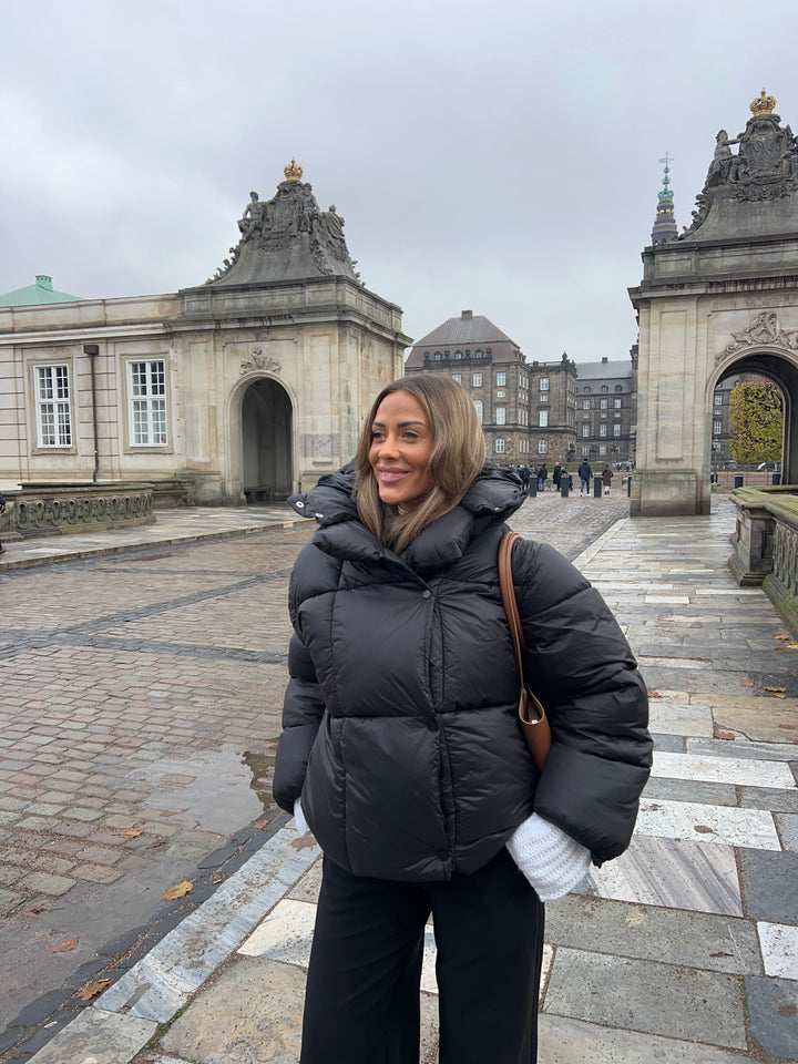 Ellinor Puffer Jacket - Black