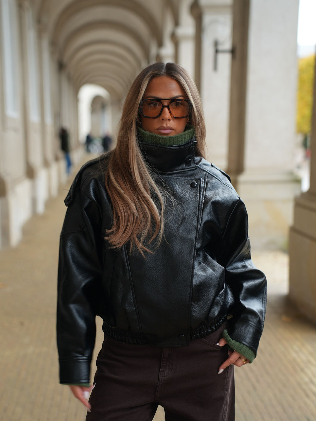 Linea Pu High Neck Jacket - Black